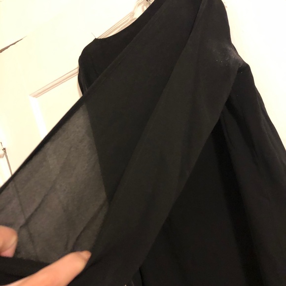 Tobi Dress - Picture 3 of 4